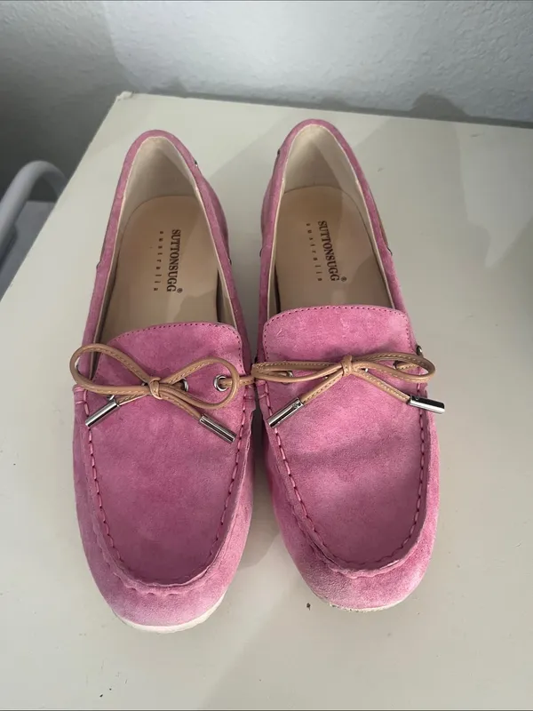 Suttons Ugg Women’s Australian Pink Leather Moccasins Flats Size 37 or 6.5 - Image 3