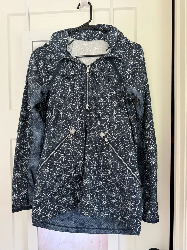 Lululemon Miss Misty Pullover
Exploded Sashico Star Inkwell - Image 4