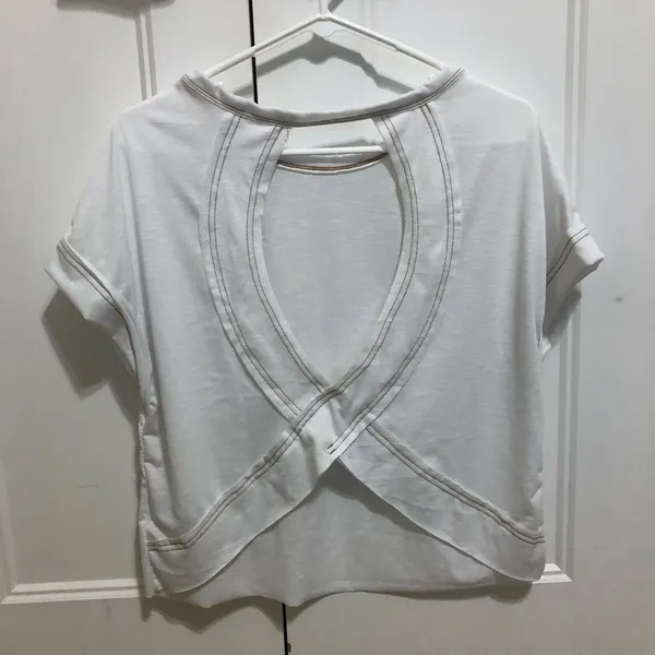 SHEIN white open back tshirt - Image 2