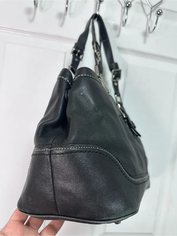 Coach Y2K Black Leather Shoulder Bag with Silver Buckle Hardware - Image 4