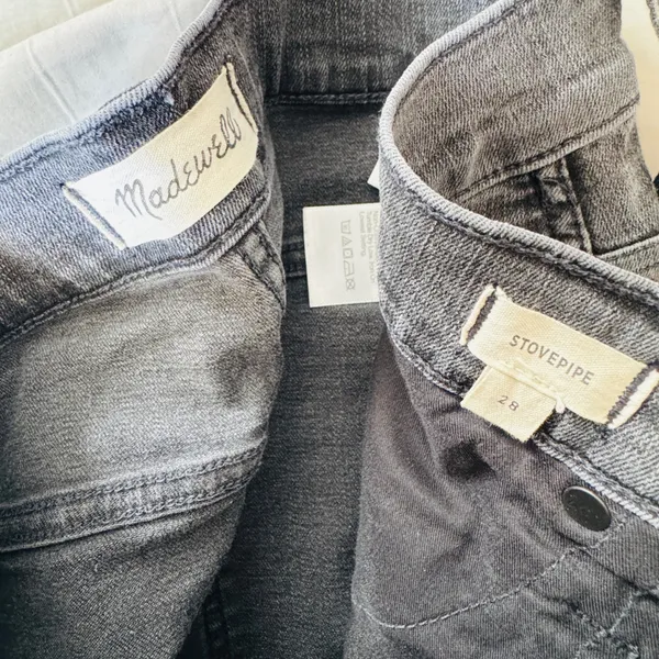 Madewell Stovepipe High Rise Straight Leg Jeans Faded Black Raw Hem 28‎ Grunge - Image 3