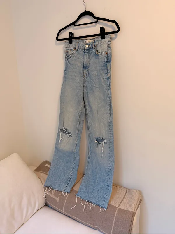 Zara Light Blue Distressed Jeans - Image 2