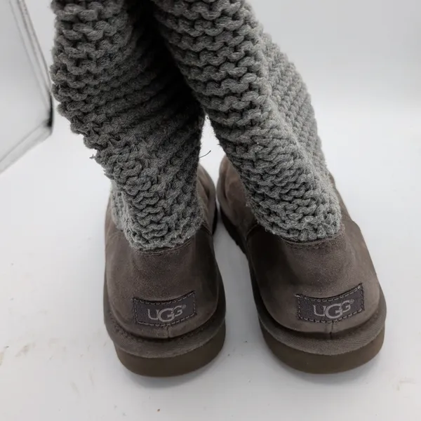 UGG Shaina Cardy Grey Knit Suede Mid Calf Boots Womens 10 1012534 - Image 4
