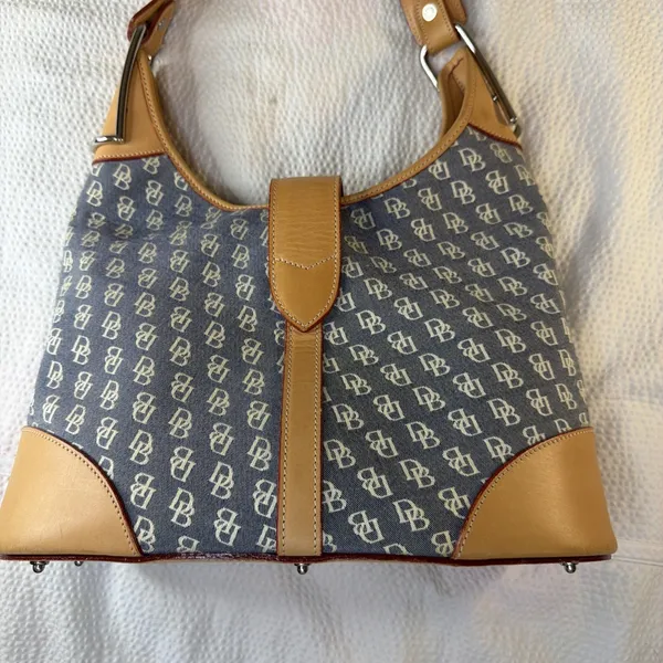 Vintage Dooney & Bourke Baby Blue Signature Crescent Hobo Shoulder Bag Y2K Purse - Image 5