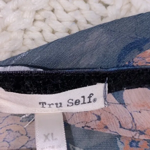 True Self Floral & crushed velvet boho cardigan size XLarge - Image 7
