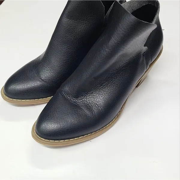 Universal Threads Women's Ankle Booties in Black Size 7 - Image 7