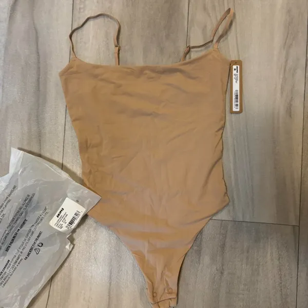 Skims fits everybody cami thong bodysuit - Image 2