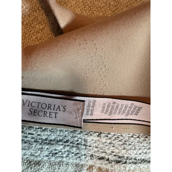 Victoria's Secret Incredible Lined Demi Bra Nude Beige 32D - Image 4