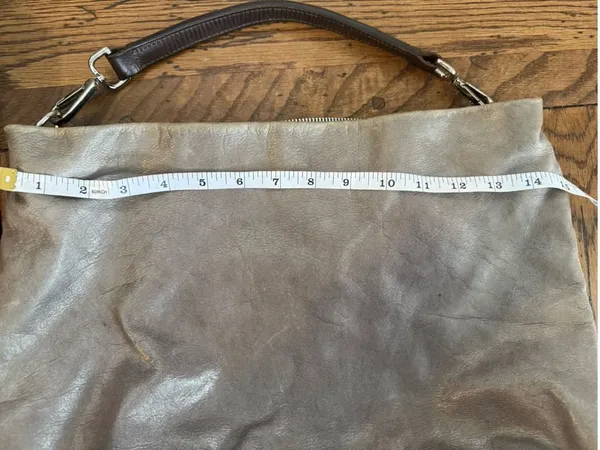 Gianni Chiarini Hobo Purse shoulder bag Italian leather Slouchy Grey top zipper - Image 6