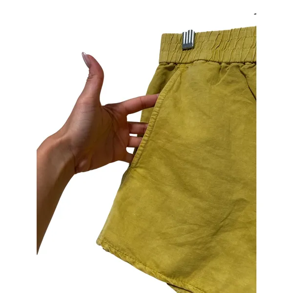 Zara Women's Olive Green High Rise Elastic Waist Shorts Size S NWT - Image 6