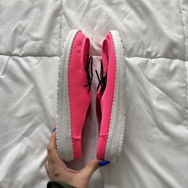 Hey Dude Shoes Womens W8 Wendy Slip On Stretch Canvas Neon Pink Summer‎ Outdoor - Image 3
