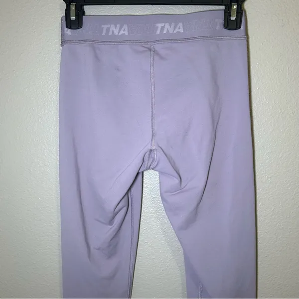 Aritzia TNA Purple Logo Mid Rise 7/8 Leggings Women’s Size Small - Image 6