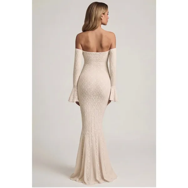 Oh Polly Verena Off-Shoulder Ruffle Lace Maxi Dress in Ivory Size XXS New - Image 4