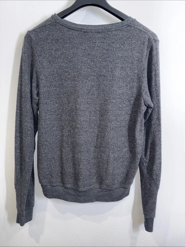 Wildfox girls gone mild casual flowy sweatshirt size medium - Image 5