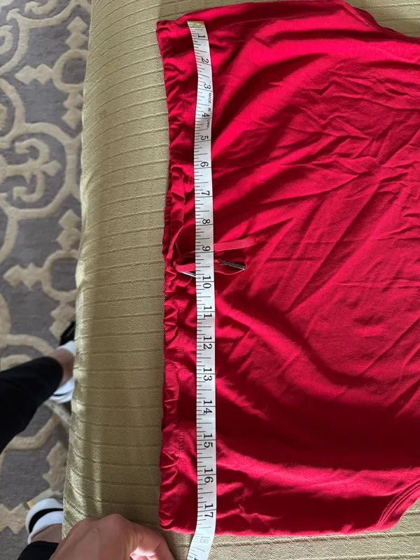 Lululemon Muscle Tank Crop - Image 4