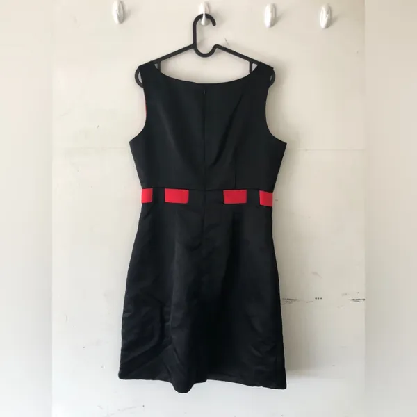 Vintage Sherri Martin Black and Red Formal Dress 10 Large - Image 4