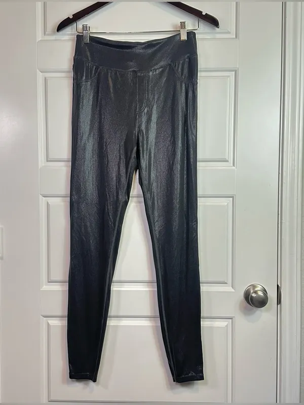 Halara SoftlyZero Faux Leather High Waisted Pocket Work Leggings Size Medium - Image 2