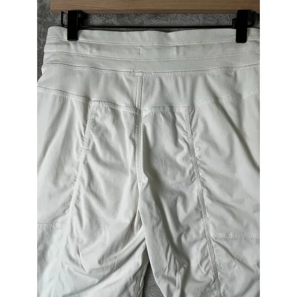 Lululemon Studio Pant II White Ruched Leg Women's Size 6‎ Relaxed - Image 4