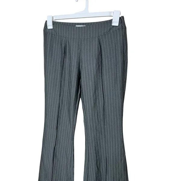 That's So Fetch Women's Gray Pinstripe Flare‎ Pants Tailored Trouser - Image 2