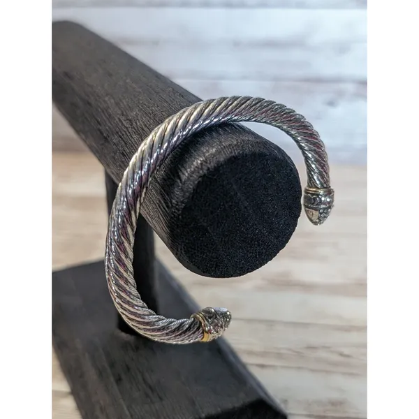 Vintage Bracelet / Bangle - Image 7