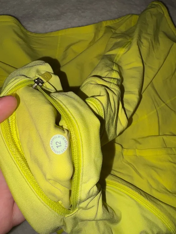 Lululemon Speed Up 4" - Image 5