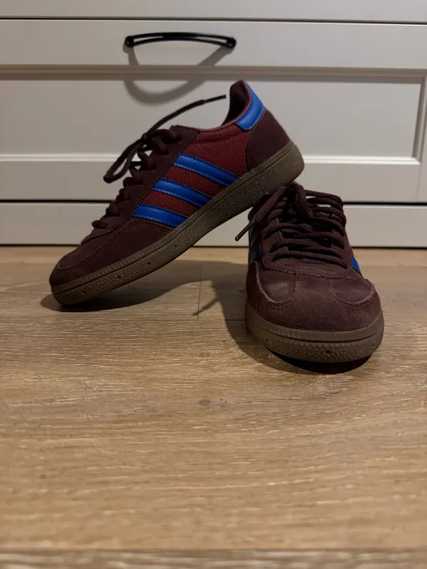 Adidas shoes  - Image 2