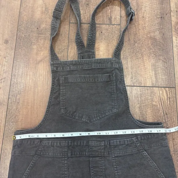 Aerie Womens Werk and Play Overalls Medium Grey Corduroy Stretch Raw Hem Hipster - Image 6