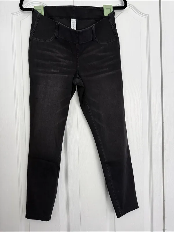HALARA Black Skinny Stretch Jeans for Women - Image 2