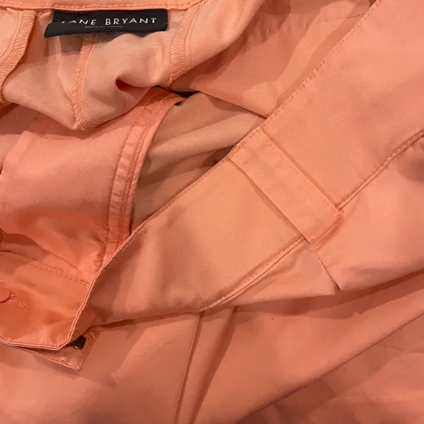 Lane Bryant Coral Shorts Size 22 - Image 11
