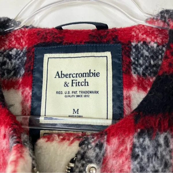 Abercrombie & Fitch | Plaid Red Black White Zip Front Winter Coat M - Image 3