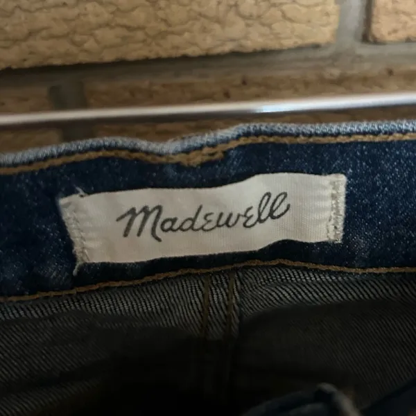 Madewell The Momjean: Comfort Stretch Edition Distressed Size 25 - Image 6