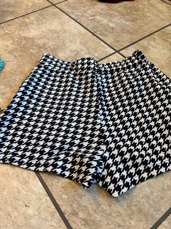 Houndstooth Medium shorts Multiple - Image 2