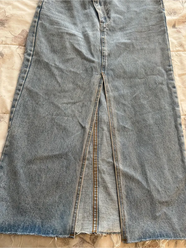 High-Rise Light Blue Denim Maxi Skirt with Front Slit, size XS western casual - Image 13