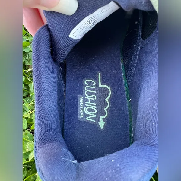 Brooks Range Woman’s Navy Blue & Green Running Athletic Outdoor Shoes Size 7.5 - Image 10