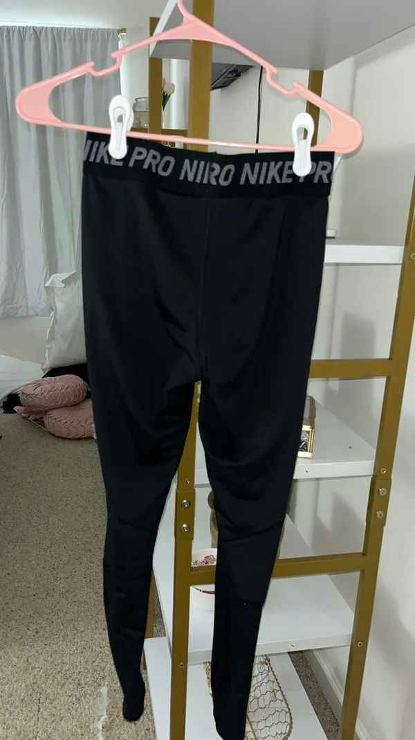 Nike Pro Leggings - Image 2