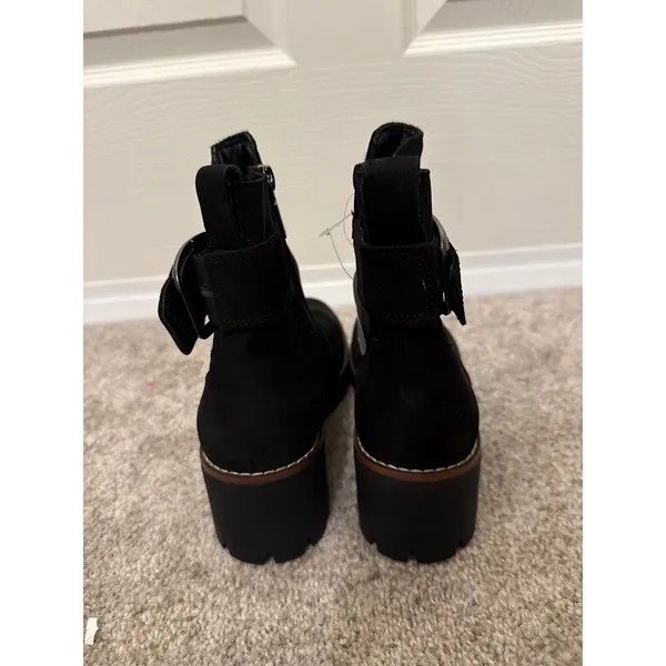 Blondo Dagger Waterproof Black Nubuck Lug Sole Ankle Boots Women’s 6.5 NWT - Image 9