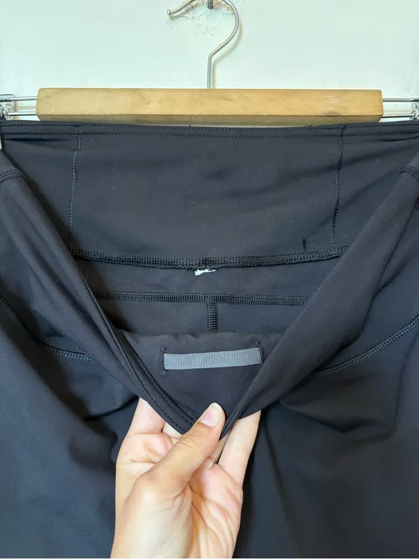 VUORI Pace High Rise Legging Black Sz Large (?) - Image 5