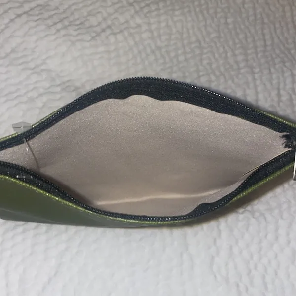 Avalanche Outdoor Supply Company Army Green logo mini bag zipper closure New OS - Image 3