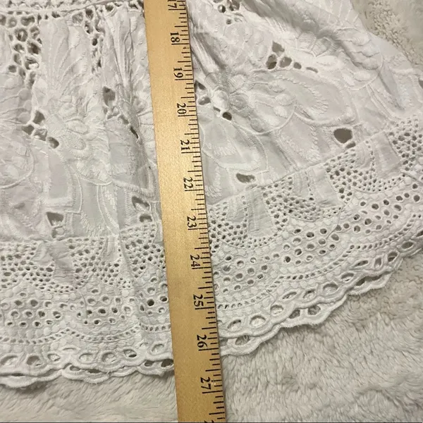 Luna moon bohemian Gypsy white lace flower floral top size small - Image 8