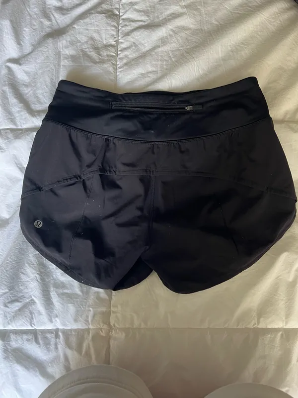 Lululemon Black High-Rise Speed Up Shorts - Image 2