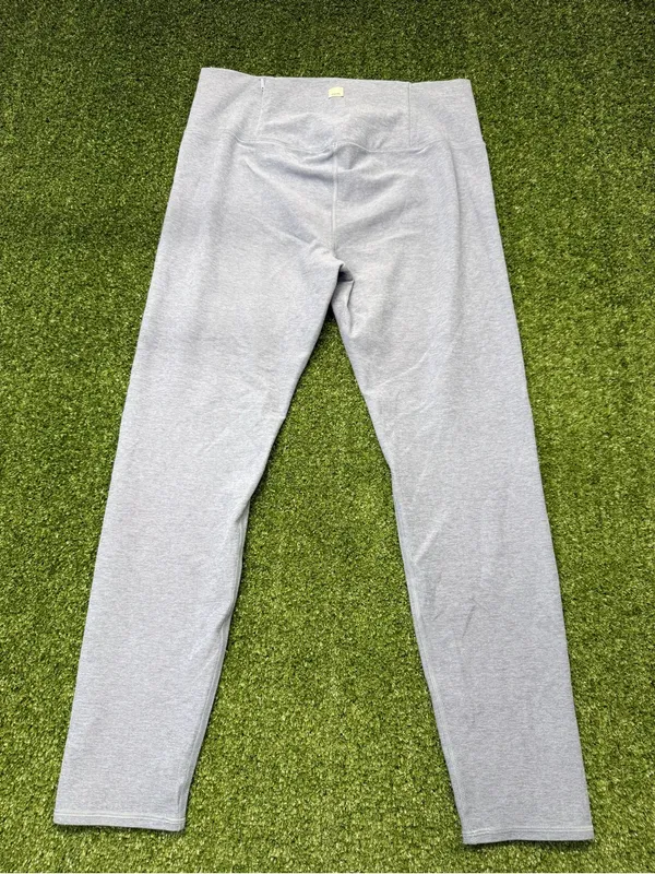 Vuori Clean Elevation Legging‎ Tight 7/8 Light Grey Heather Workout High Rise XL - Image 2