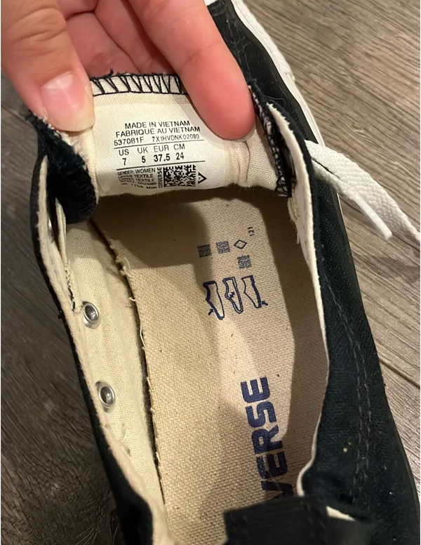 Black Converse - Image 3