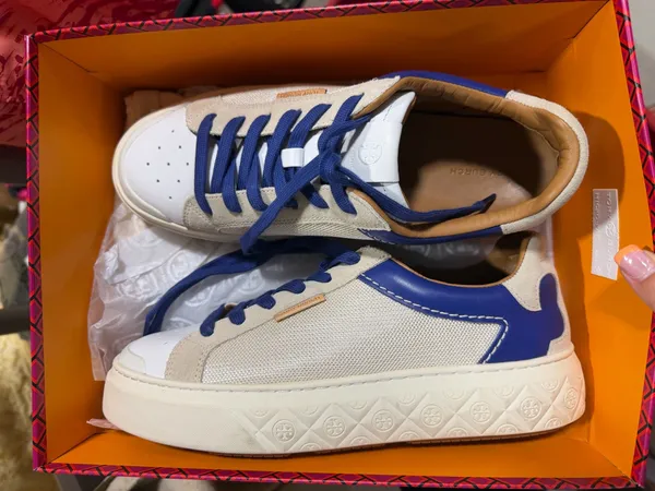 Tory Burch Sneakers - Image 3