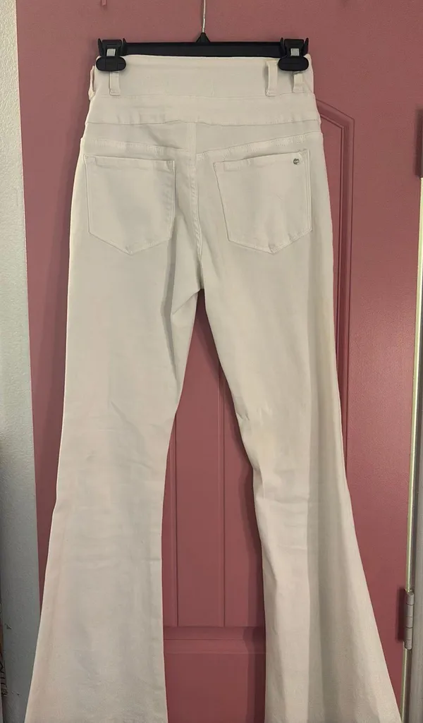 white bell bottom jeans Mica - Image 2