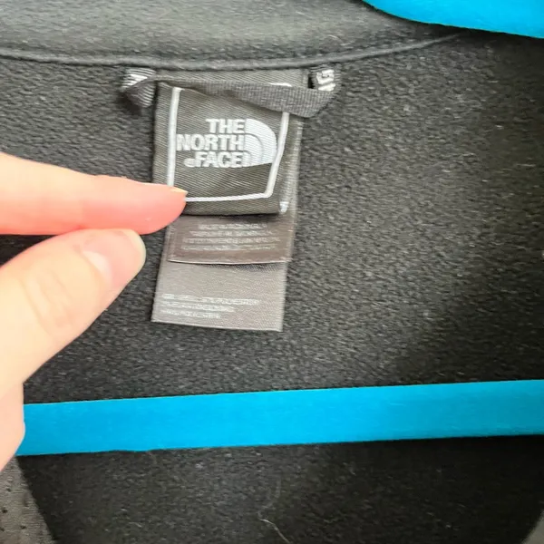 The North Face Apex Bionic Softshell Jacket in black - Image 3