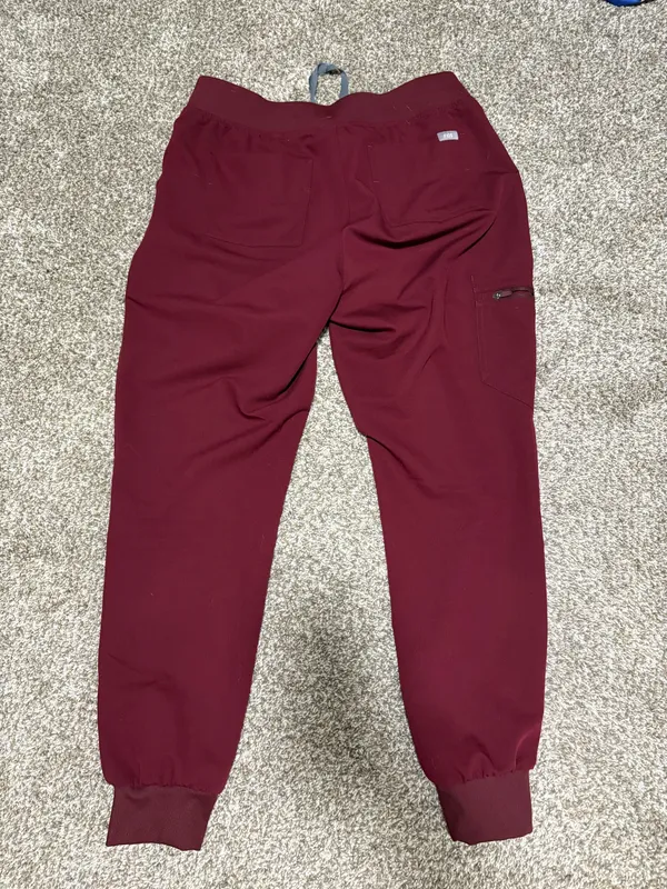 FIGS Scrub Pants Jogger - Image 2