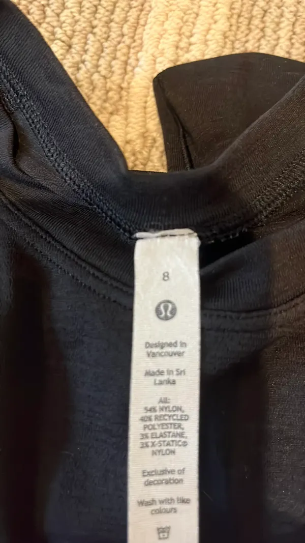 Lululemon Black Cropped Long Sleeve - Image 6