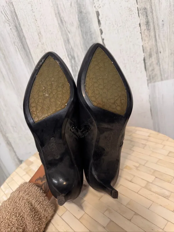 Calvin Klein Joanie Pointed Toe Leather Ankle Booties Womens 8 Black Heel Shooti - Image 4