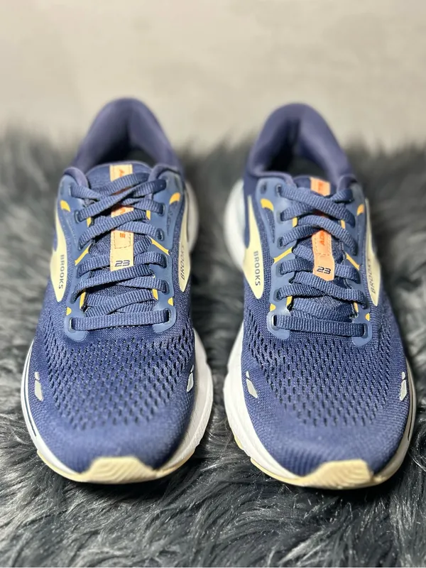 Brooks Men's Navy and Orange Adrenaline GTS Running Sneaker Size 8 - Image 3