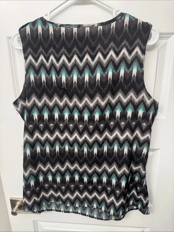 Banana Republic Sleeveless Chevron Print Top - Black, Teal & White - Image 3